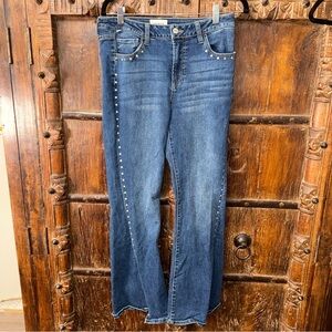 Ceros Studded Straight Leg Jeans Size 9/29 Medium Wash